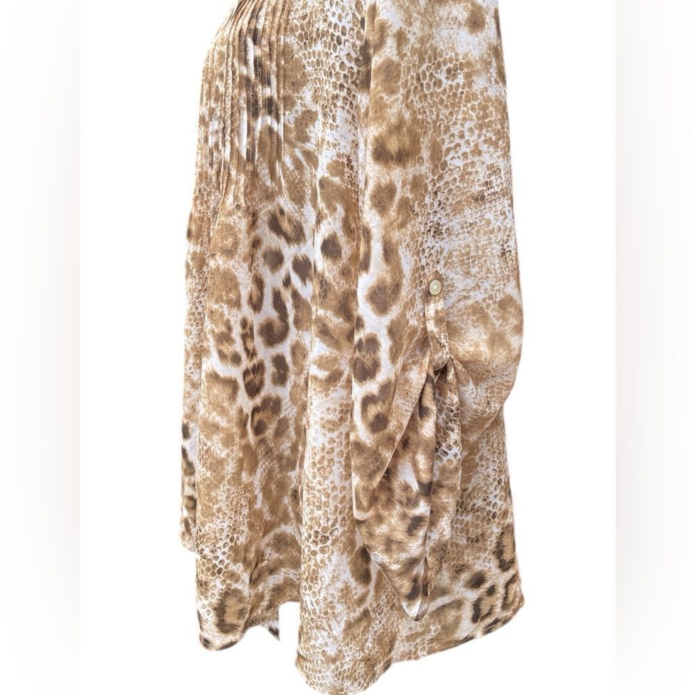 Chico's Women 3 Leopard Roll Tab Sleeve Tie Waist Poly Tunic Cardigan Like New - Picture 3 of 6